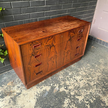 1960s Rosewood Low Dresser Vintage Mid-Century Danish Modern - Dealer Special - Restoration Candidate 