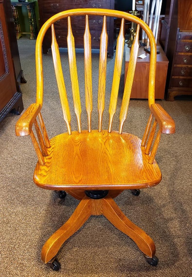 Item CW4b Vintage Oak Swivel Rocker Desk Chair McCarney's Furniture