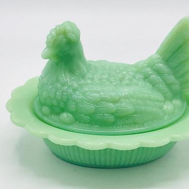 Green top chicken candy dish