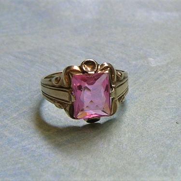 Vintage 10K Ostby & Barton Ring, Vintage Statement Ring, 10K Gold and Simulated Pink Glass Stone Ring, Size 3.75 (#3887) 