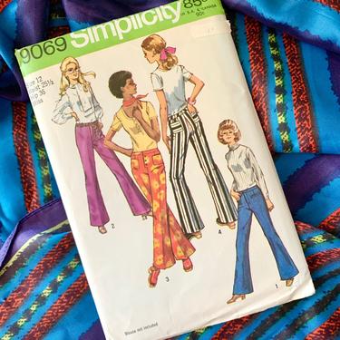 Vintage Sewing Pattern, Bell Bottom Pants, Jeans, Wide Legs, Complete with Instructions, Simplicity 9069 