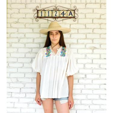 Oaxacan Crochet Blouse // vintage cotton boho hippie Mexican hand embroidered dress hippy tunic mini dress off white poet sleeves 70s // O/S 