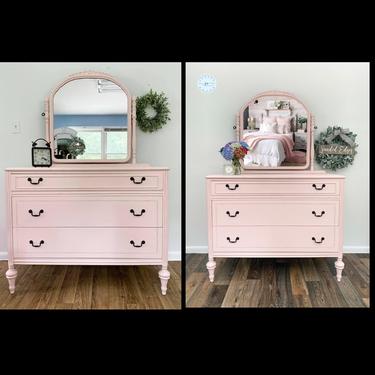 Furniture Photography- A step by Step Guide, how to place a faux image into a mirror, how to use Photoshop Fix, Photoshop Mix to do this! 