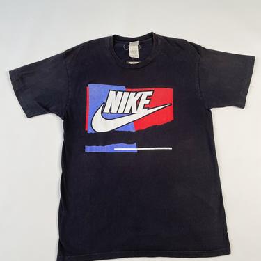 Color Blocked Nike Tee