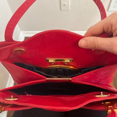 Vintage Lou Taylor made in Italy red leather shoulder bag handbag purse with gold tone detailed and retractable mirror 