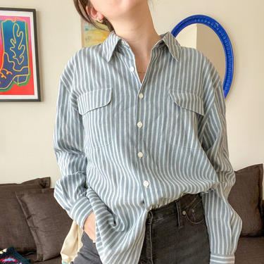 Vintage Button Up/ Oversized Button Up/ Button Up Shirt/ Vintage Blouse/ Deadstock Vintage/ Large/ Extra Large 
