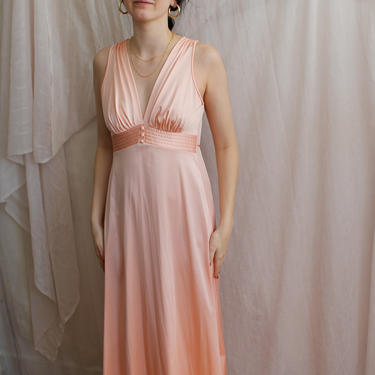 Vintage Slip Dress / Floor Length Dress / Maxi Dress / Vintage Lingerie / Slip / 70's Vintage Fashion 
