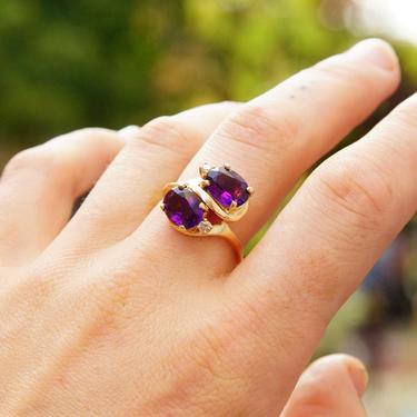 Vintage 14K Gold Amethyst Diamond Ring, Dazzling Faceted Amethyst Gemstones, Accent .04 CT Diamonds, Thin Yellow Gold Band, Size 9 1/4 US 