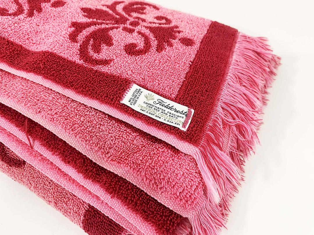 Vintage Cotton Bath Towel Fieldcrest Bathroom Decor 1960s 60s Pink, Check  Engine Vintage