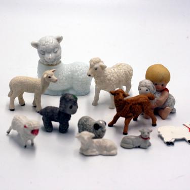 vintage lamb collection/ceramic/plastic/avon/italy 