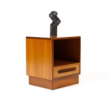 Danish Modern / Mid Century Single Teak Nightstand with drawer – Fresco Line – G-Plan — B 