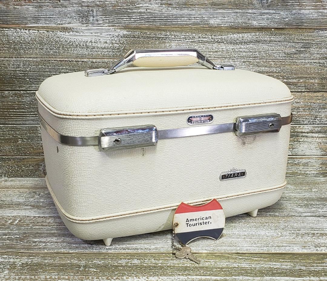 Vintage American Tourister Round Suitcase Luggage Tiara Train Hat Box -   Log Cabin Decor