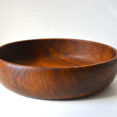 Amazing & Large Rustic Modern Olivewood Centerpiece Bowl with Heavy Graining 