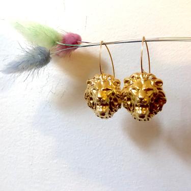 Small Brass Lion Dangles Earrings 