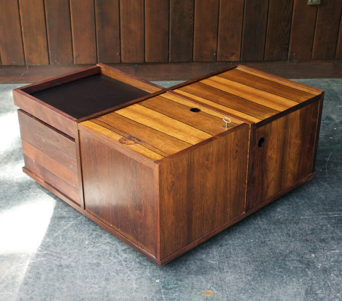 Danish Rosewood Coffee Table Dry Bar Liquor Cabinet Vintage Mid