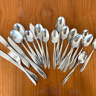 National Bravissimo flatware silverware stainless 19 pc MCM Japan