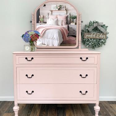 fitted lace wedding dress Amazon.com: Anbuy Scalloped Dresser for Bedroom Girls Organizer Storage  with Drawers, Pink 6 Drawer Dresser Modern Wide Chest of Drawers, Fluted  Petal Pattern Large Storage Cabinet for Living Room, Porch : Home main image 1