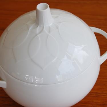 Bowl by Bjorn Wiinblad for Rosenthal, Germany - | Mostly Mid