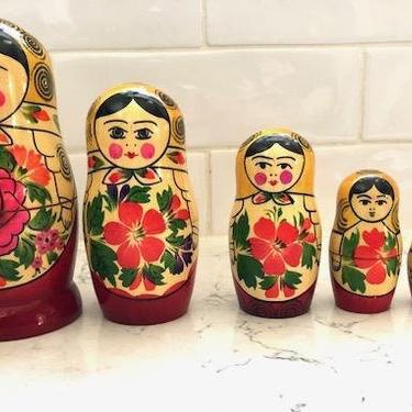 Vintage 6pc Russian Nesting Dolls, Collectible Red Floral Russian Nesting Dolls by LeChalet
