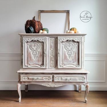 French Country Cabinet. Vintage. Farmhouse Sideboard. Farmhouse Storage. White Distressed Buffet 