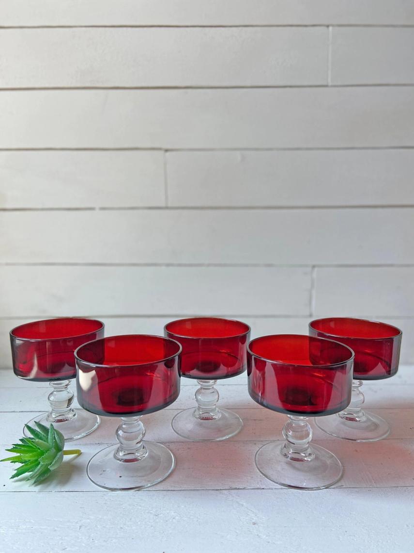 Red Wine Glasses , Set of 4 Ruby Luminarc Glasses by Cavalier