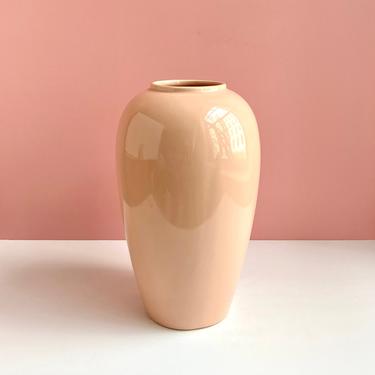 Tall 80s Haeger Vase - Blush/Pink 