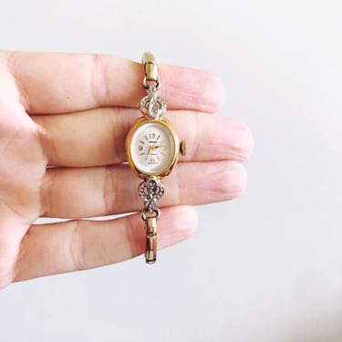 Vintage Gruen Swiss Made Rolled Gold Plate Women’s Wrist Watch 