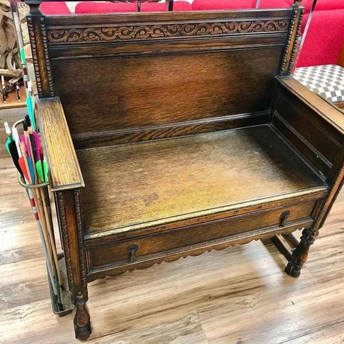 Continental Antique Oak French Hallway Bench Complete With Dual