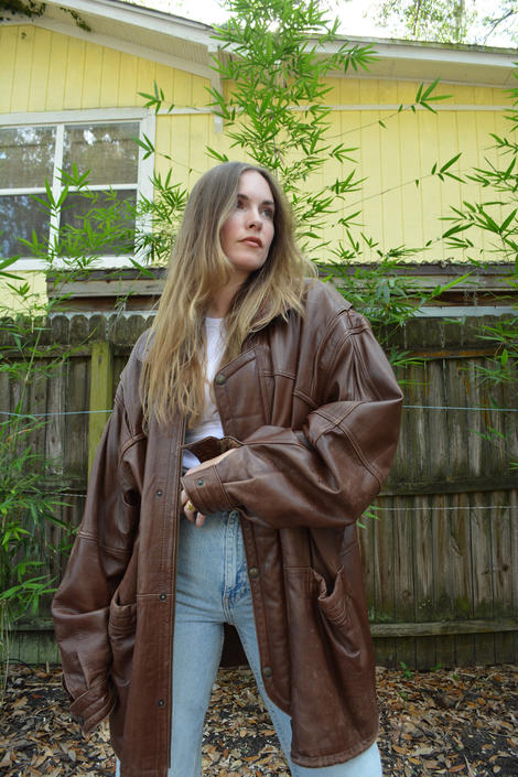 vintage brown leather coat / brown leather winter coat / oversized 