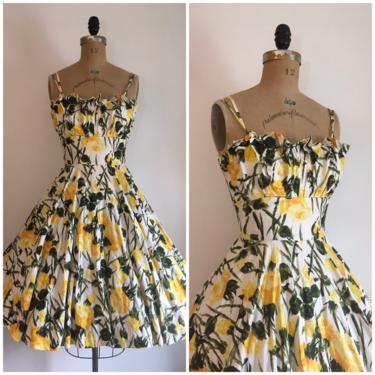 Vintage 1950s Yellow Rose Dress 50s Yellow Floral Roses Dress Sundress 