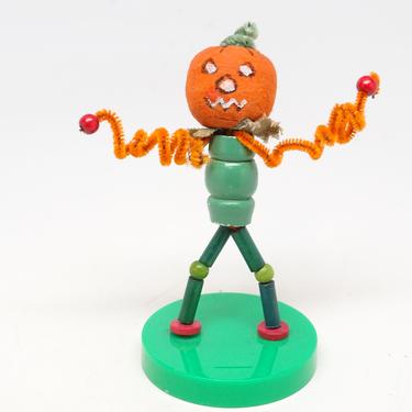 Vintage Halloween Scarecrow Jack-o-lantern Head, Wooden Beads with Spun Cotton Head, Chenille Hands, Retro Toys Pumpkin 