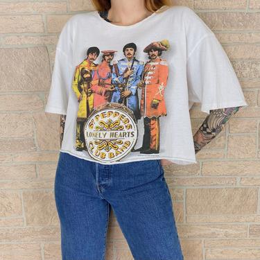 1996 Vintage Beatles Sgt Peppers Lonely Hearts Apple Corps Cropped Tee 