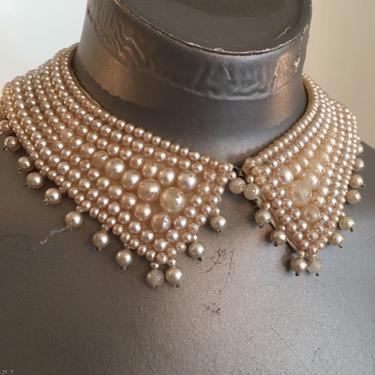 1950s pearl collar, vintage 50s necklace, pearl necklace, vintage collar, 1950s choker, top hit fashion, tea stained, bridal jewelry 