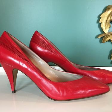 lipstick red heels, 1980s pumps, vintage 80s shoes, 9 1/2, proxy shoes, pointed toe shoes, red leather heels, vintage high heels, deadstock 