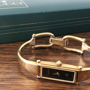 Vintage gucci hot sale bracelet watch