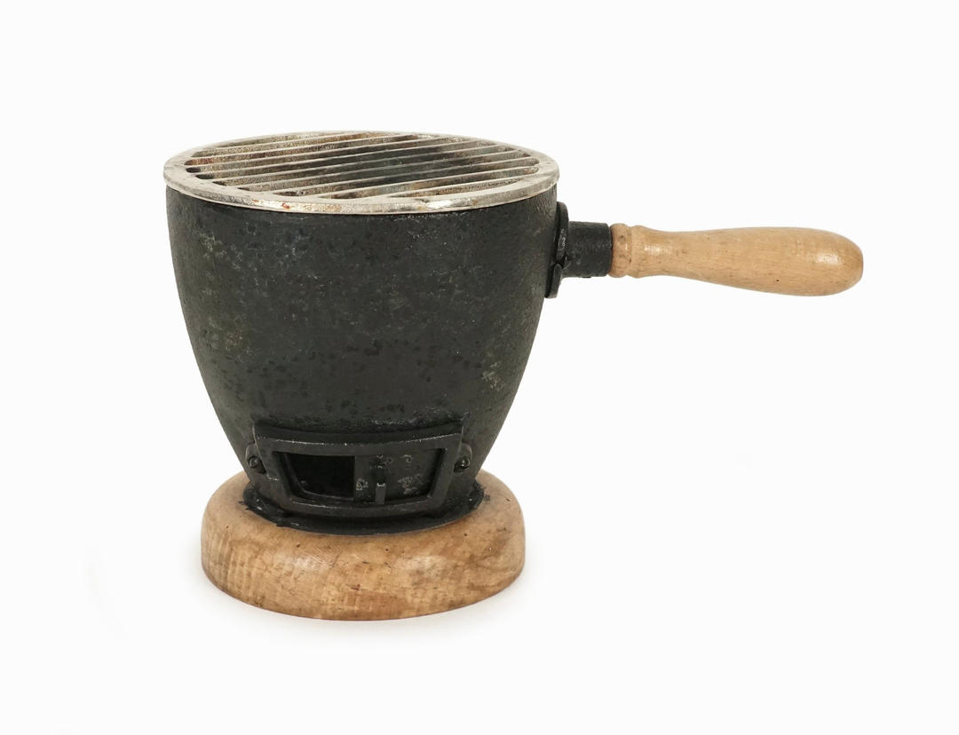 Japanese Hibachi Grill Eager Beaver Mini Bachi Cast Iron Black