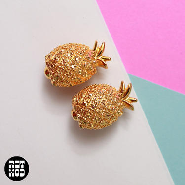 Adorable Vintage 80s Golden Pineapple Clip On Earrings 