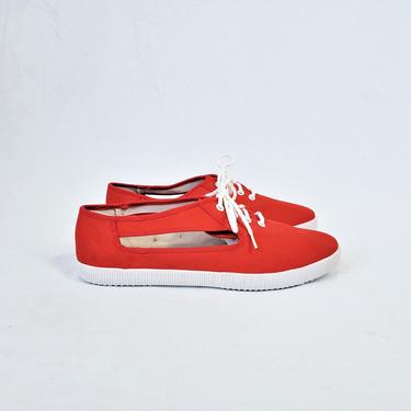 1980's Red Canvas Passport Tennis Shoes Sneakers Cutout Sides I Sz 7.5 