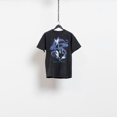 DOLPHINS MYSTIC Tee Vintage Nature Graphic T-Shirt Cotton-Short Sleeve Crew Neck 90's / Medium 