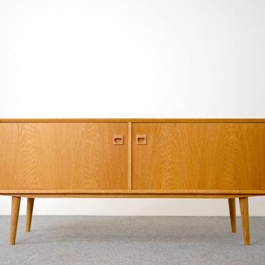 Danish Mid Century Oak Sideboard, by Brouer - (320-043) 