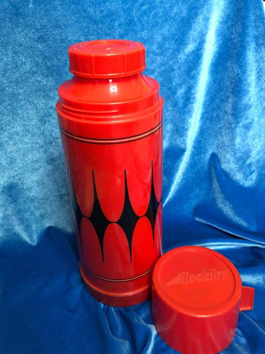 Mid century Aladdin Vanguard thermos