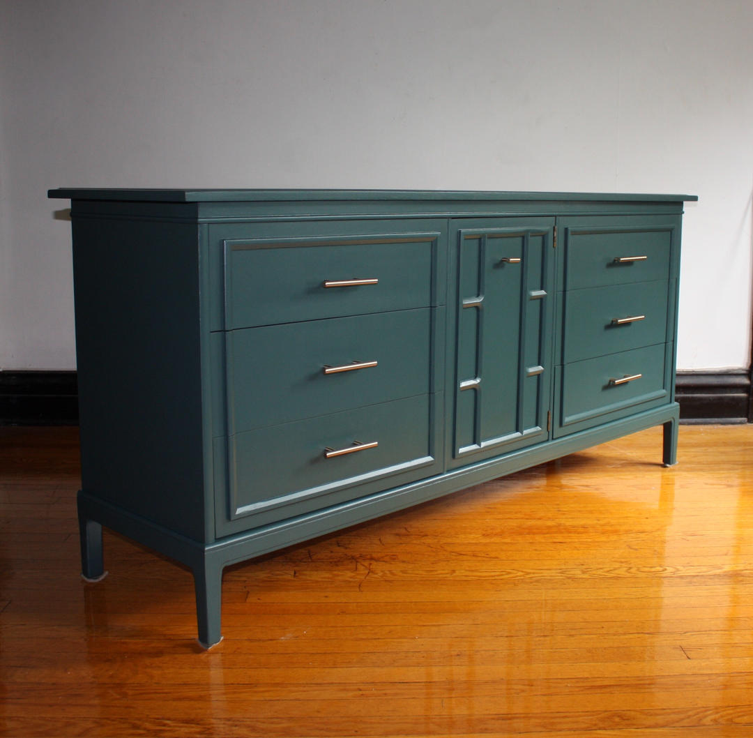 Hunter Green Mid Century Credenza//Vintage Modern Media Console