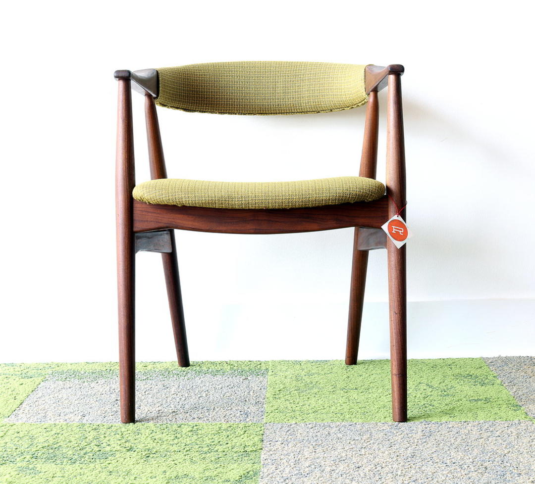 Upholstered Desk Chair Reconsidered Home Media, PA