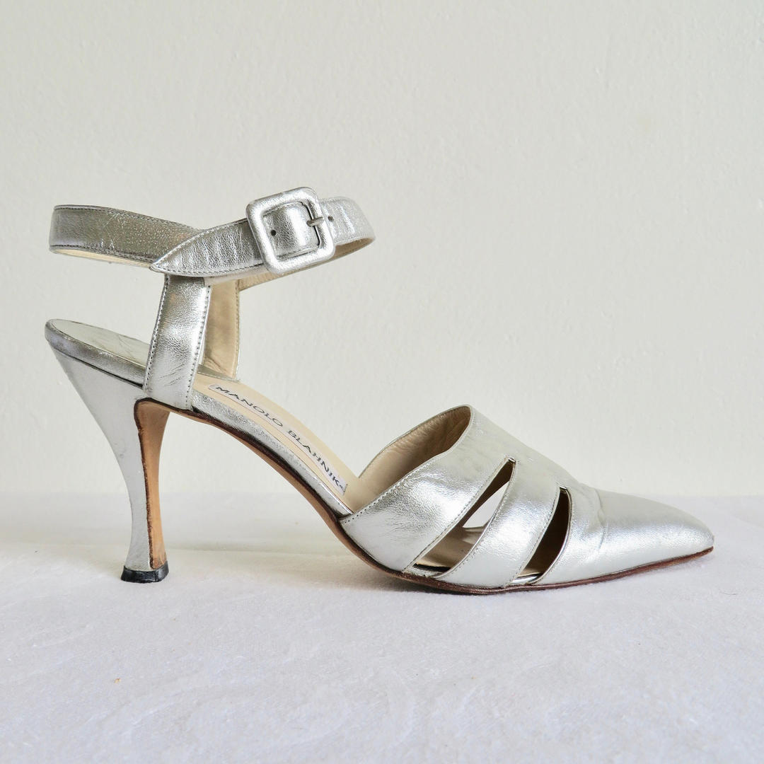 Manolo Blahnik シルバー ハイヒール 35.5 Manolo Blahnik Silver Leather Heels sz 8 l Michael's Luxury