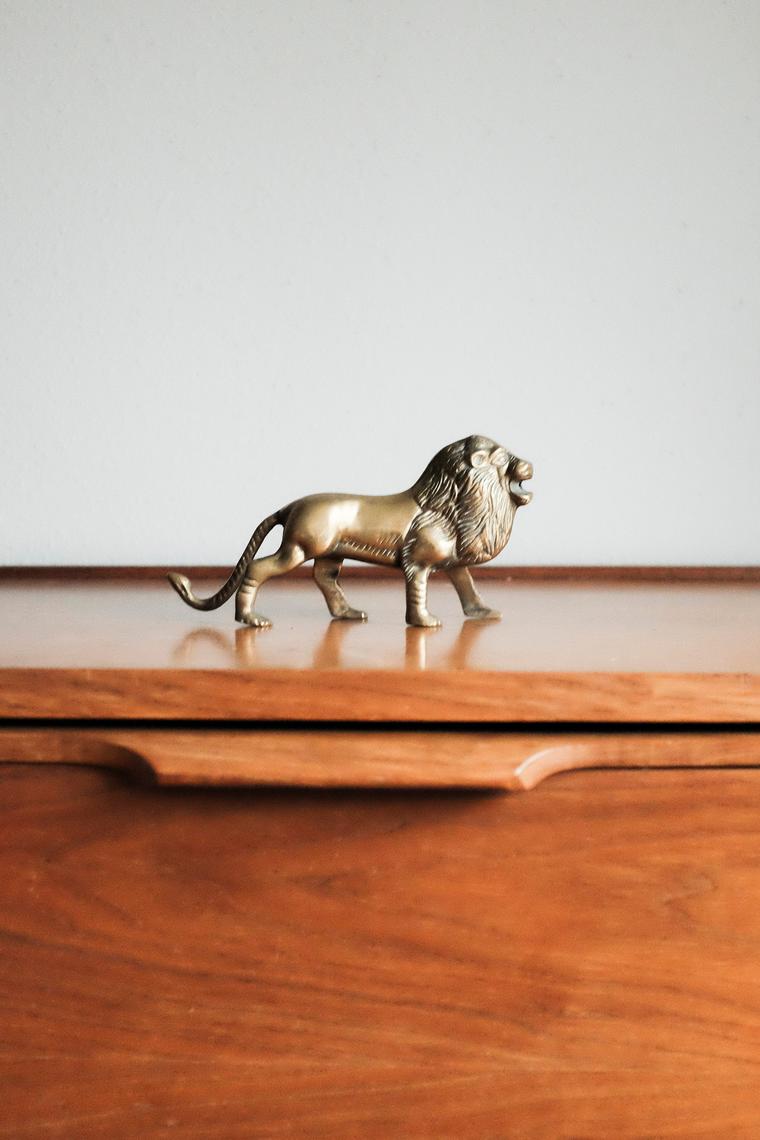 Vintage Brass Lion Figurine / Hollywood regency / Brass Animal / MCM ...