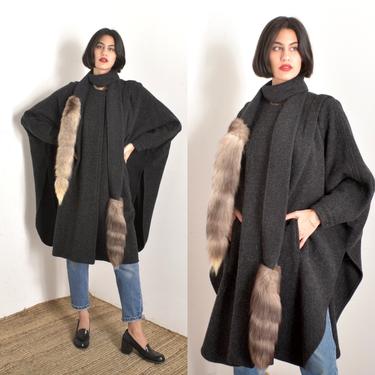 Vintage 1980s Coat / 80s Wool Cape Coat with Fox Tail Scarf / Gray ( S M L ) 