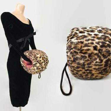 VINTAGE 50s Leopard Faux Fur Muff | 1950s Fur Handwarmer | Animal Print Old Hollywood Accessories 