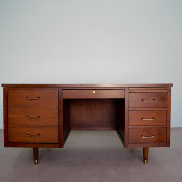 Stunning 1950 39 S Mid Century Modern Executive Desk By The Ohio