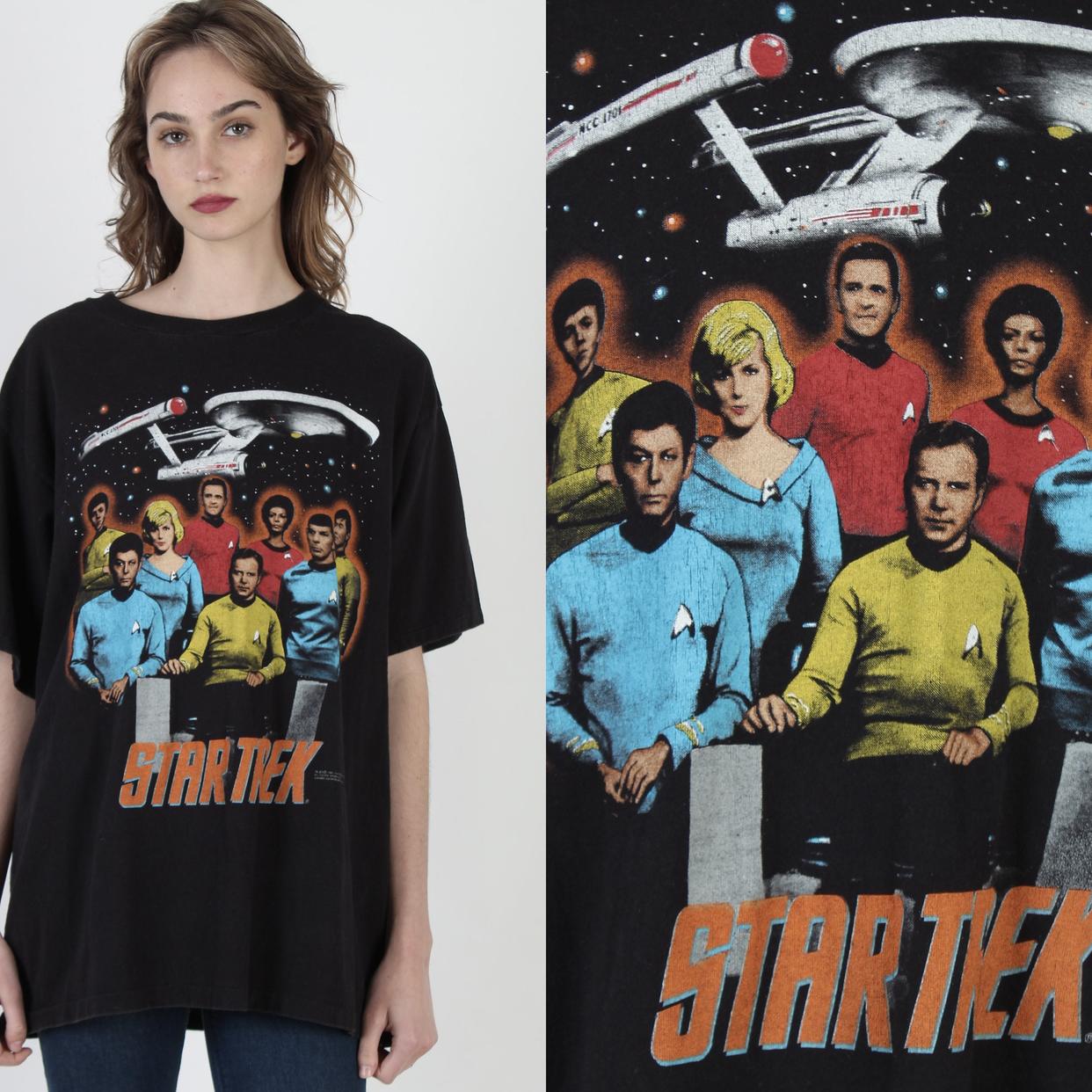 Star Trek T Shirt / Original Cast Spaceship T | American Archive 