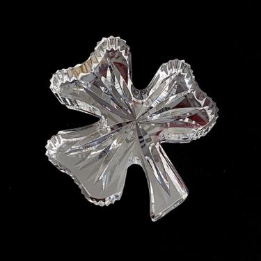 Vintage Art Glass Cut Crystal Paperweight Figurine of a 3 Leaf Clover Leaf WATERFORD 